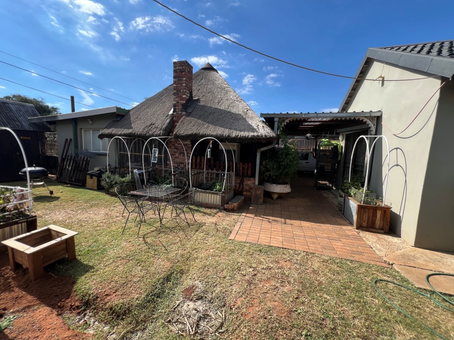4 Bedroom Property for Sale in Stilfontein North West